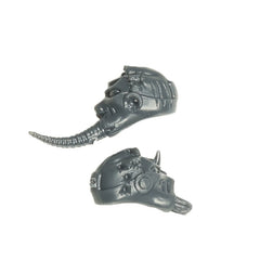 Warhammer 40K Games Workshop Battle Trophies Base Bits Chaos Terminator Helmeted Heads x2